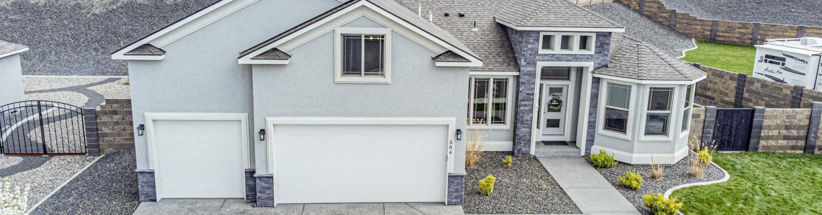 Thebes St, West Richland, Washington 99353, 5 Bedrooms Bedrooms, ,3 BathroomsBathrooms,For Sale,Thebes St,285428