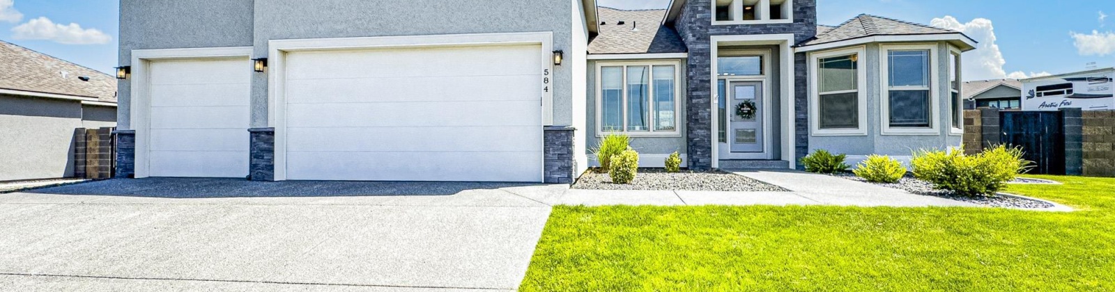 Thebes St, West Richland, Washington 99353, 5 Bedrooms Bedrooms, ,3 BathroomsBathrooms,For Sale,Thebes St,285428