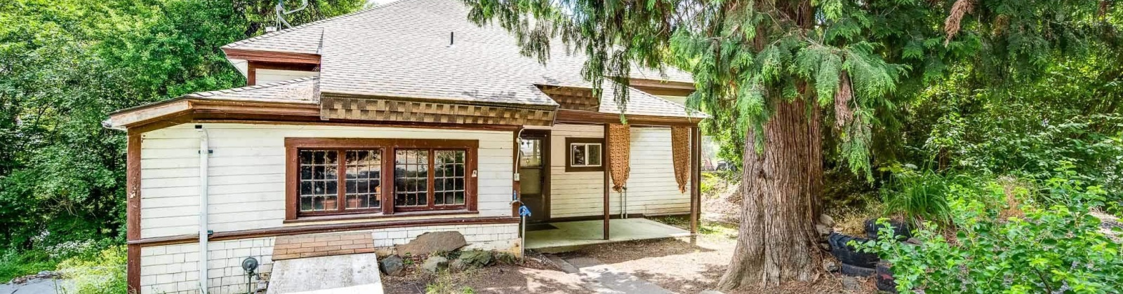 Deanway, Colfax, Washington 99111, 3 Bedrooms Bedrooms, ,1 BathroomBathrooms,For Sale,Deanway,285441