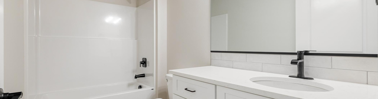 Kokanee Dr, Pasco, Washington 99301, 3 Bedrooms Bedrooms, ,2 BathroomsBathrooms,For Sale,Kokanee Dr,285439