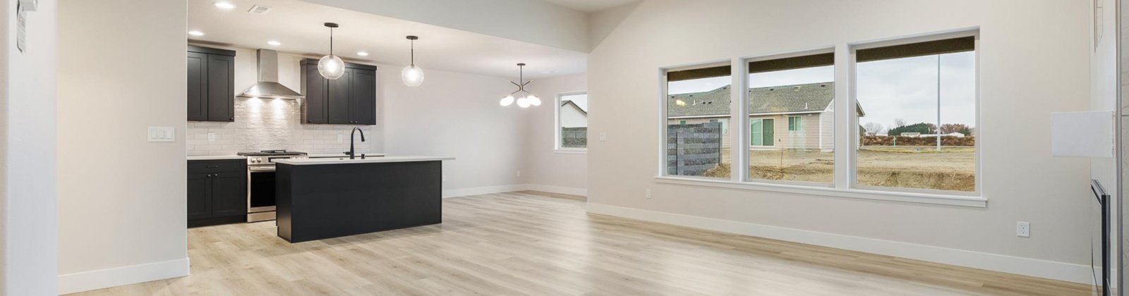 Kokanee Dr, Pasco, Washington 99301, 3 Bedrooms Bedrooms, ,2 BathroomsBathrooms,For Sale,Kokanee Dr,285439
