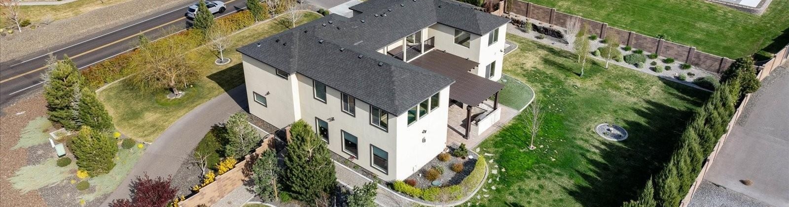 Reata Rd., Kennewick, Washington 99338, 4 Bedrooms Bedrooms, ,5 BathroomsBathrooms,For Sale,Reata Rd.,283265