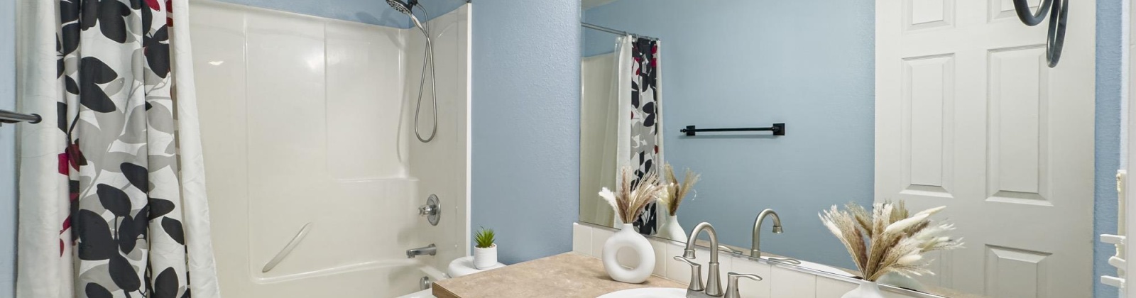 Moline Ln, Pasco, Washington 99301, 4 Bedrooms Bedrooms, ,3 BathroomsBathrooms,For Sale,Moline Ln,285450