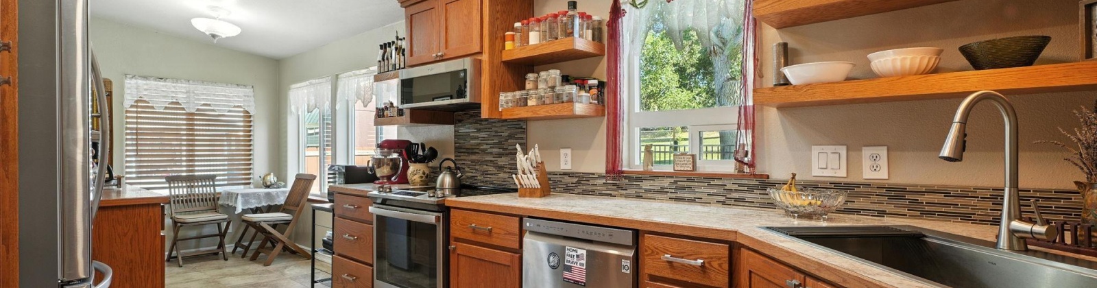 351 PR NW, Benton City, Washington 99320, 3 Bedrooms Bedrooms, ,2 BathroomsBathrooms,For Sale,351 PR NW,285452