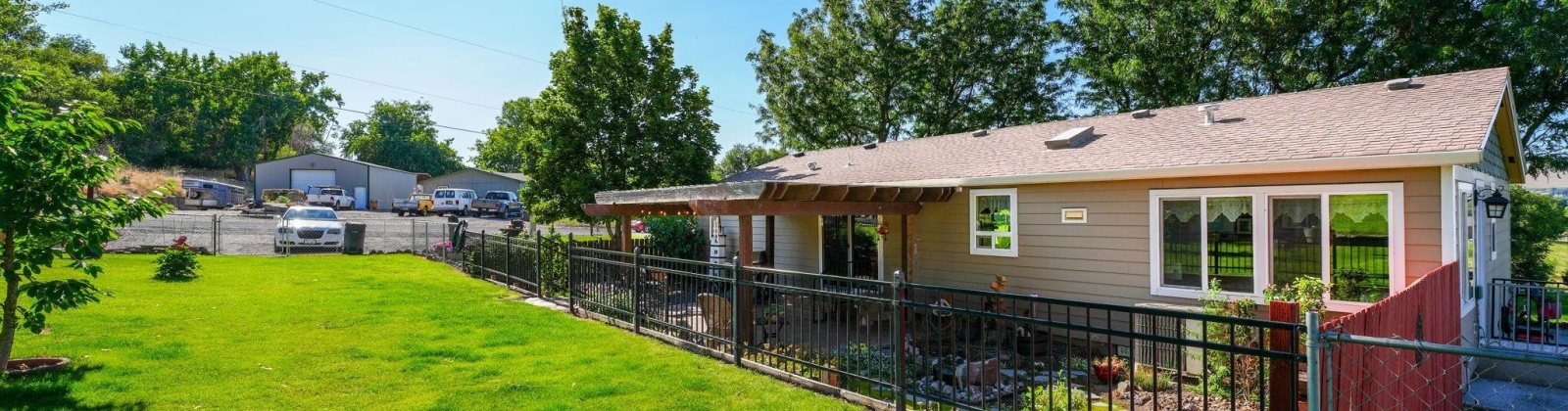351 PR NW, Benton City, Washington 99320, 3 Bedrooms Bedrooms, ,2 BathroomsBathrooms,For Sale,351 PR NW,285452
