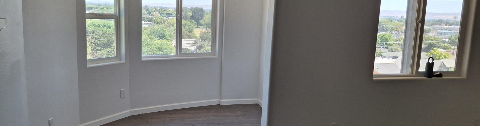 Crescent Ave, Sunnyside, Washington 98944, 4 Bedrooms Bedrooms, ,2 BathroomsBathrooms,For Sale,Crescent Ave,285453