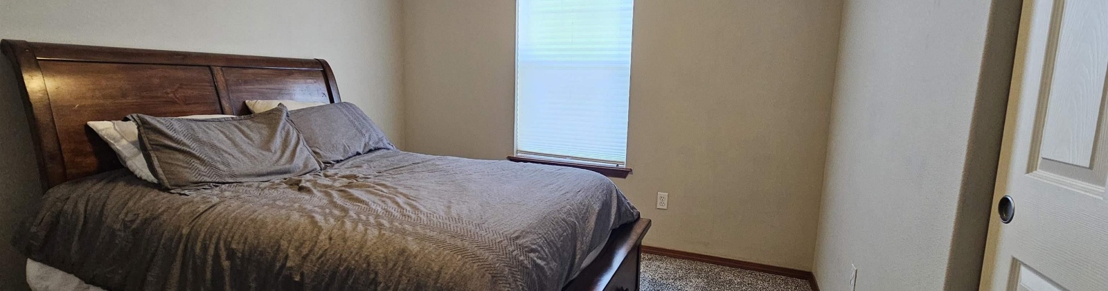 Keller Street, Kennewick, Washington 99336, 3 Bedrooms Bedrooms, ,3 BathroomsBathrooms,For Rent,Keller Street,285464