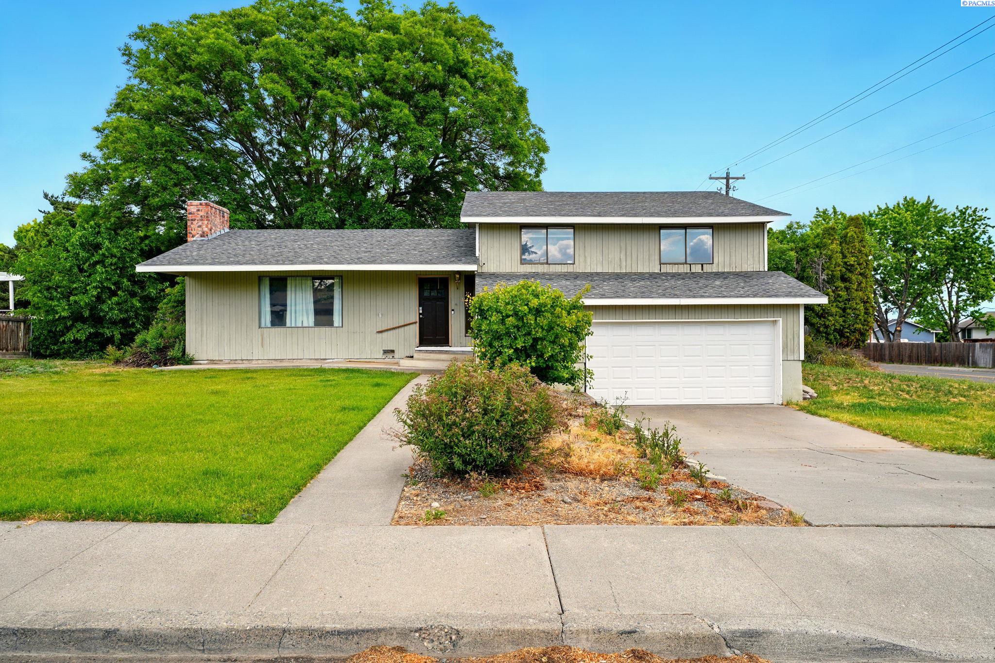 15th Ave, Kennewick, Washington 99337-4606, 3 Bedrooms Bedrooms, 0 ,3 BathroomsBathrooms,Houses,For Sale,15th Ave,0,284313