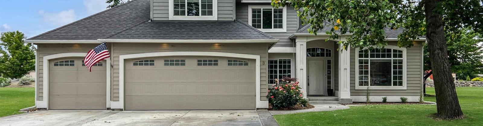 Lavender Ct, Pasco, Washington 99301, 4 Bedrooms Bedrooms, ,3 BathroomsBathrooms,For Rent,Lavender Ct,285460