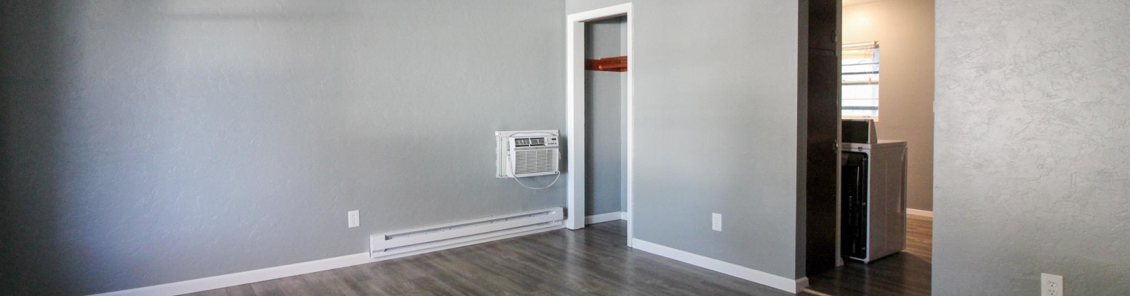 Palouse Street, Kennewick, Washington 99336, 2 Bedrooms Bedrooms, ,1 BathroomBathrooms,Commercial,For Rent,Palouse Street,285470