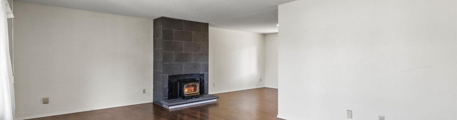 W 16th Ave, Kennewick, Washington 99337, 4 Bedrooms Bedrooms, ,2 BathroomsBathrooms,For Sale,W 16th Ave,285469