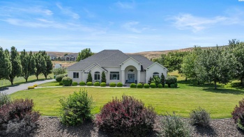 Sunset Meadow Loop, Kennewick, Washington 99338, 4 Bedrooms Bedrooms, ,3 BathroomsBathrooms,For Sale,Sunset Meadow Loop,285497