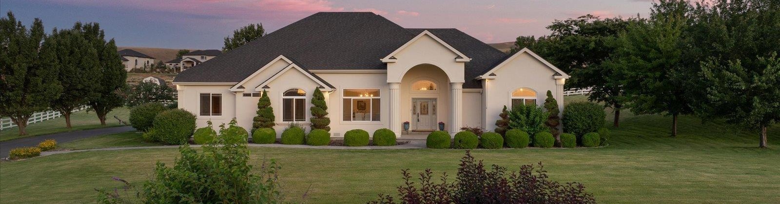 Sunset Meadow Loop, Kennewick, Washington 99338, 4 Bedrooms Bedrooms, ,3 BathroomsBathrooms,For Sale,Sunset Meadow Loop,285497