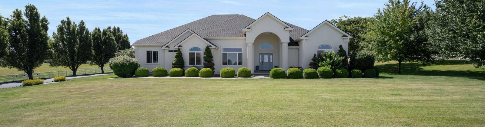 Sunset Meadow Loop, Kennewick, Washington 99338, 4 Bedrooms Bedrooms, ,3 BathroomsBathrooms,For Sale,Sunset Meadow Loop,285497