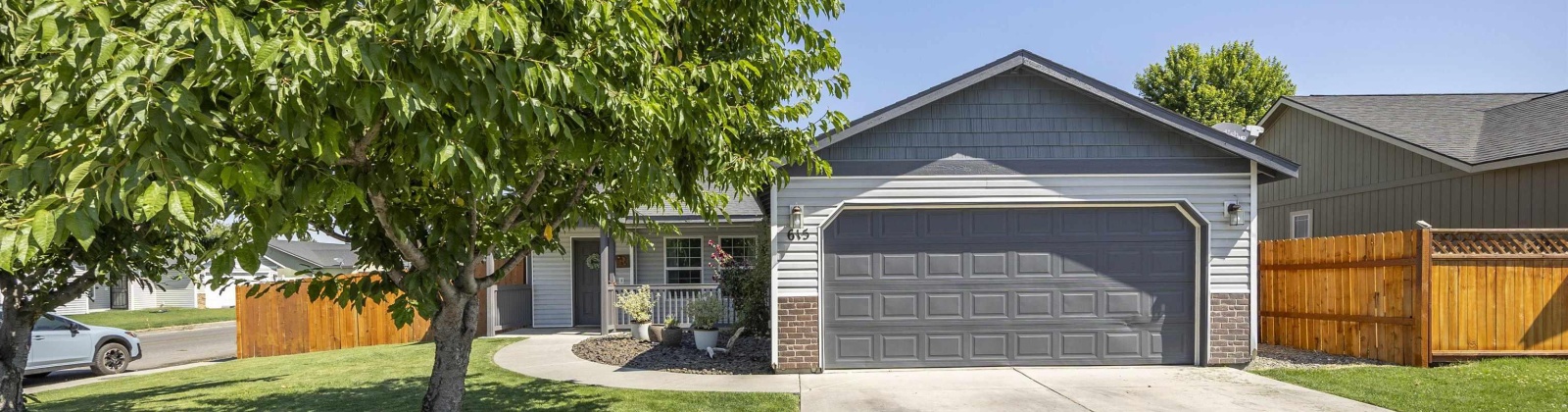 Arteaga Circle, Grandview, Washington 98930, 3 Bedrooms Bedrooms, ,2 BathroomsBathrooms,For Sale,Arteaga Circle,285503