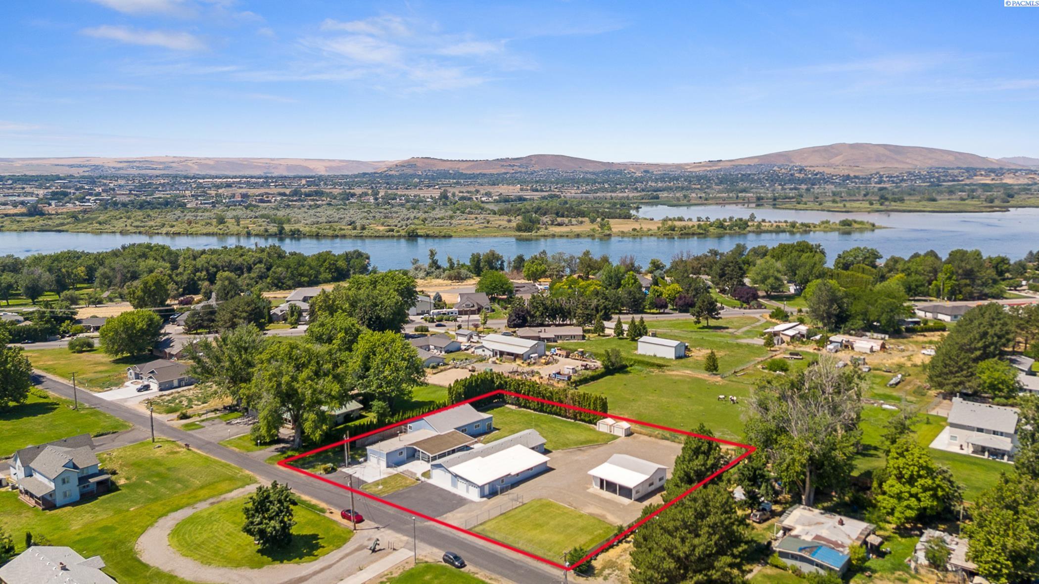 Rd 96, Pasco, Washington 99301, 2 Bedrooms Bedrooms, 0 ,3 BathroomsBathrooms,Houses,For Sale,Rd 96,0,285518