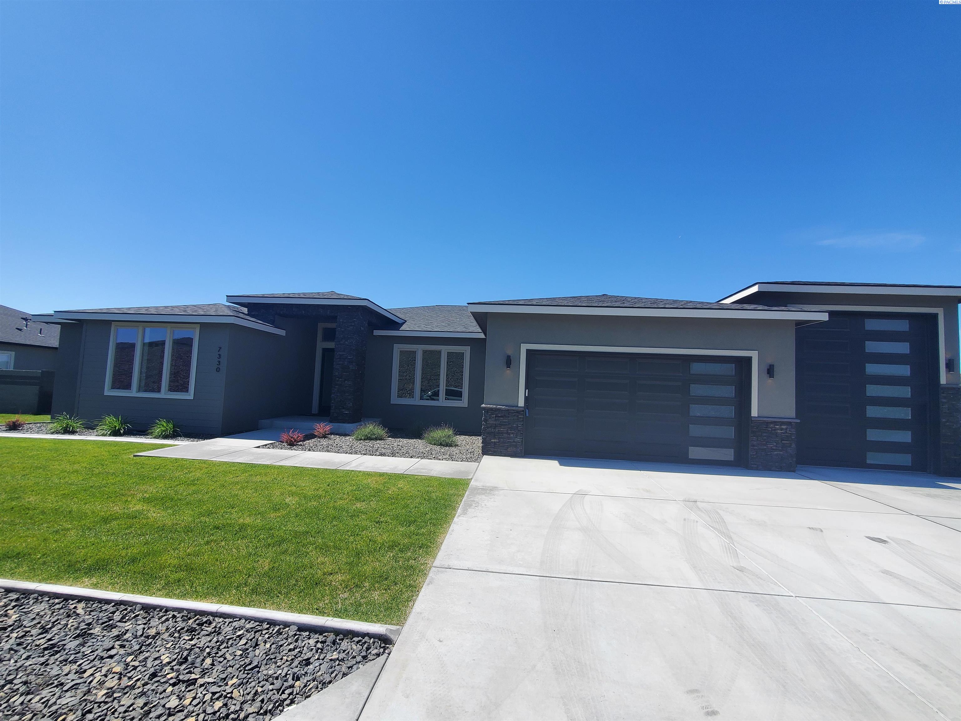 22nd Pl, Kennewick, Washington 99338, 4 Bedrooms Bedrooms, 0 ,4 BathroomsBathrooms,Houses,For Rent,22nd Pl,0,285517