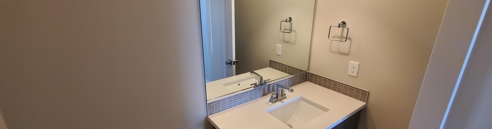 22nd Pl, Kennewick, Washington 99338, 4 Bedrooms Bedrooms, ,4 BathroomsBathrooms,For Rent,22nd Pl,285517