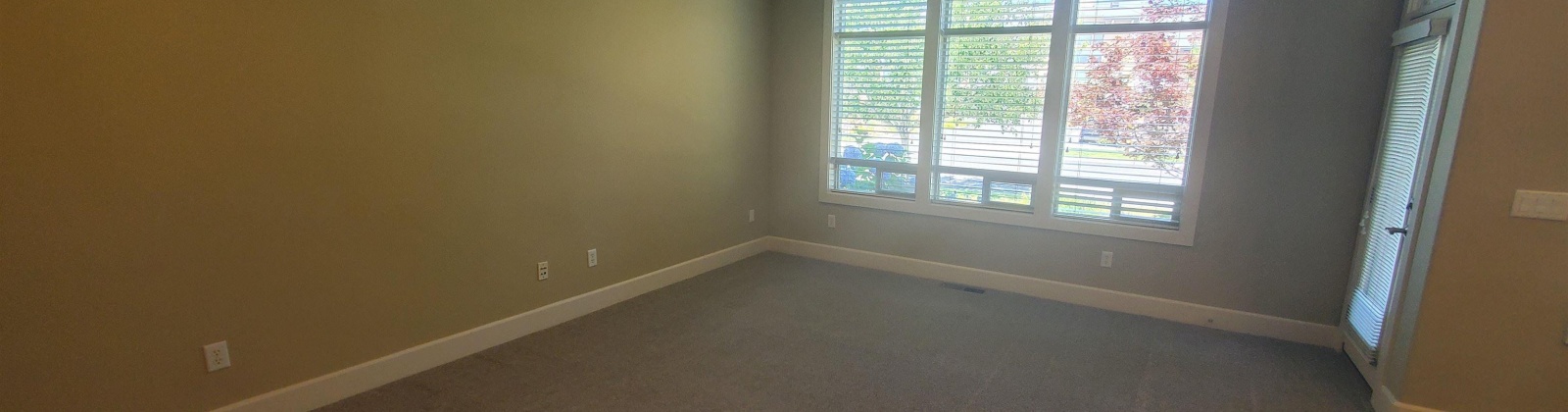 Columbia Point Drive, Richland, Washington 99352, 3 Bedrooms Bedrooms, ,3 BathroomsBathrooms,Condos/townhomes,For Rent,Columbia Point Drive,285516