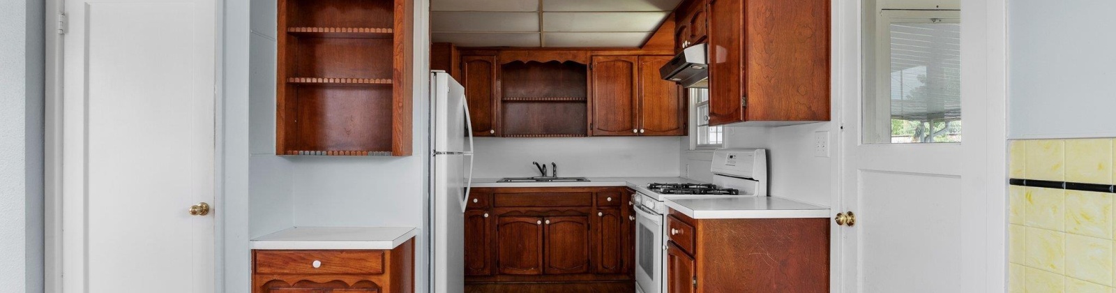 Hemlock Ave, Sunnyside, Washington 98944, 3 Bedrooms Bedrooms, ,2 BathroomsBathrooms,For Sale,Hemlock Ave,285106