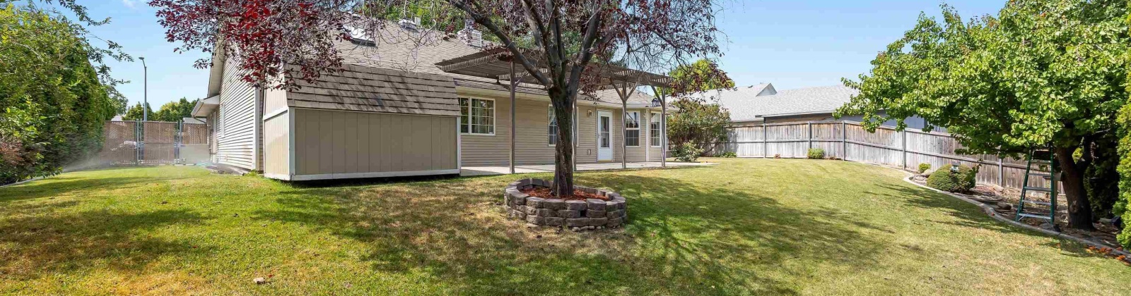 Klamath Ave., Kennewick, Washington 99336, 3 Bedrooms Bedrooms, ,2 BathroomsBathrooms,For Sale,Klamath Ave.,285546
