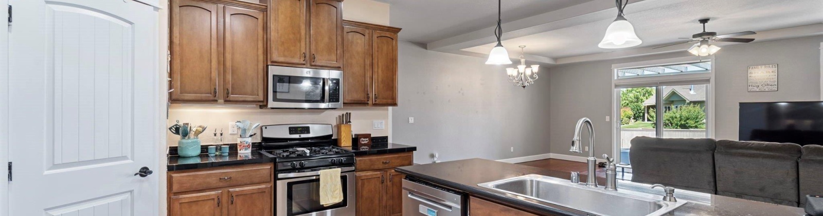 Edison, Kennewick, Washington 99338, 3 Bedrooms Bedrooms, 0 ,3 BathroomsBathrooms,Houses,For Sale,Edison,0,285545