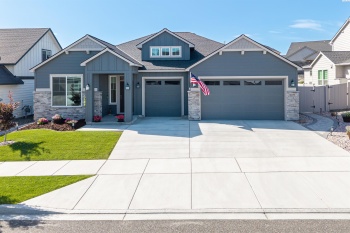 White Dr, Richland, Washington 99352, 3 Bedrooms Bedrooms, ,2 BathroomsBathrooms,For Sale,White Dr,285559