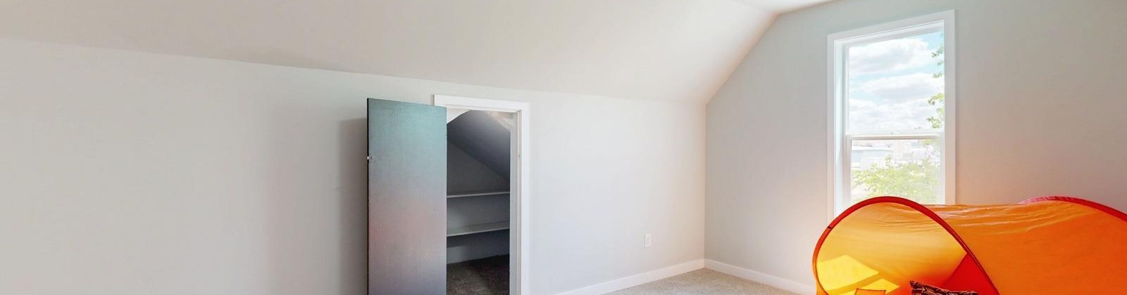 Lechelt Road, Kennewick, Washington 99337, 3 Bedrooms Bedrooms, ,1 BathroomBathrooms,For Sale,Lechelt Road,284411