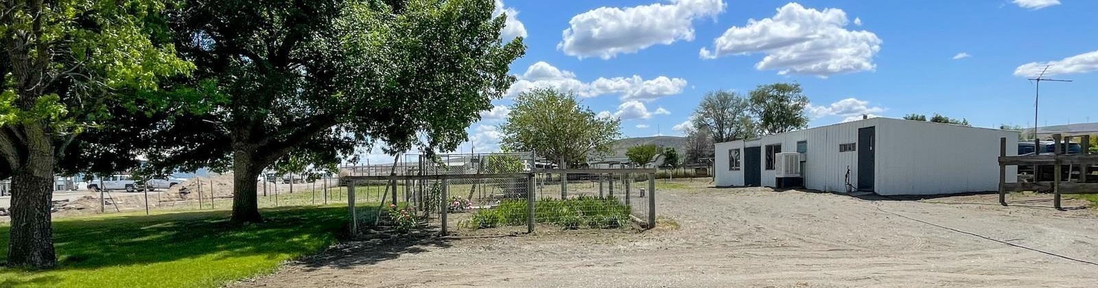 Lechelt Road, Kennewick, Washington 99337, 3 Bedrooms Bedrooms, ,1 BathroomBathrooms,For Sale,Lechelt Road,284411