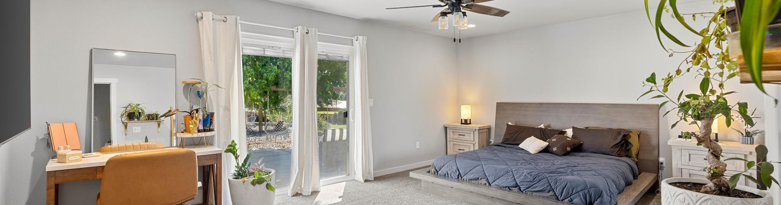 Snipes Canal Rd., Sunnyside, Washington 98944, 3 Bedrooms Bedrooms, ,3 BathroomsBathrooms,For Sale,Snipes Canal Rd.,285584