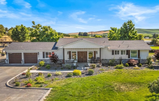 Snipes Canal Rd., Sunnyside, Washington 98944, 3 Bedrooms Bedrooms, ,3 BathroomsBathrooms,For Sale,Snipes Canal Rd.,285584