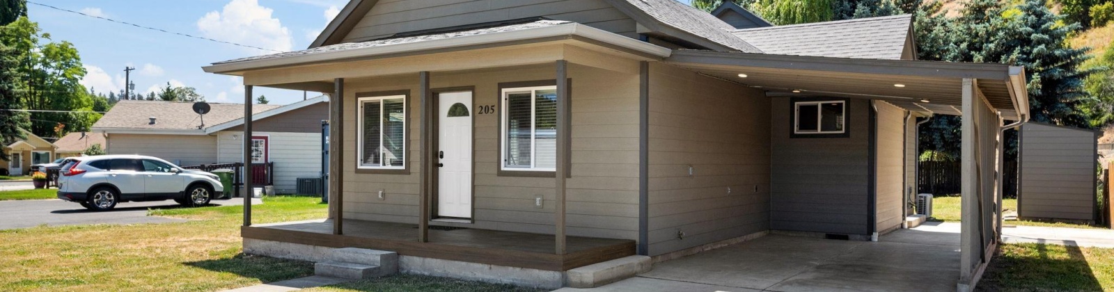 8th St, Colfax, Washington 99111, 3 Bedrooms Bedrooms, ,2 BathroomsBathrooms,For Sale,8th St,285583
