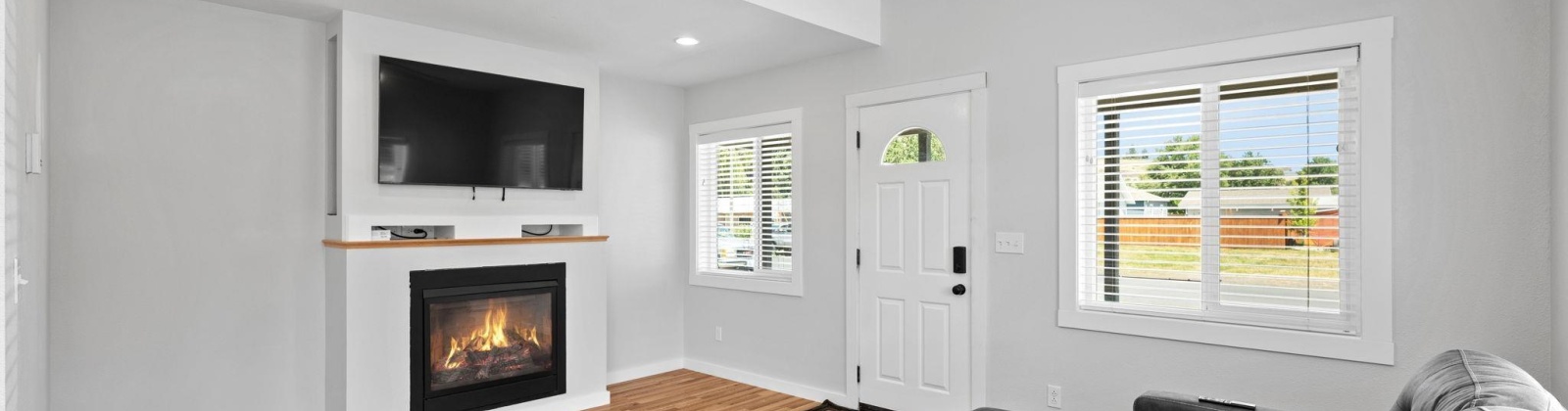 8th St, Colfax, Washington 99111, 3 Bedrooms Bedrooms, ,2 BathroomsBathrooms,For Sale,8th St,285583
