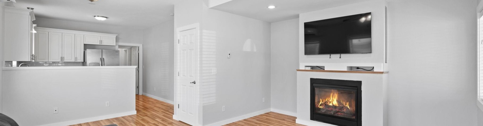 8th St, Colfax, Washington 99111, 3 Bedrooms Bedrooms, ,2 BathroomsBathrooms,For Sale,8th St,285583