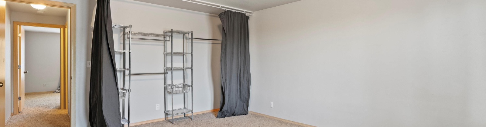 Taft, Pasco, Washington 99301, 5 Bedrooms Bedrooms, ,3 BathroomsBathrooms,For Sale,Taft,285588