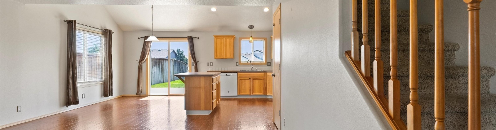 Taft, Pasco, Washington 99301, 5 Bedrooms Bedrooms, ,3 BathroomsBathrooms,For Sale,Taft,285588