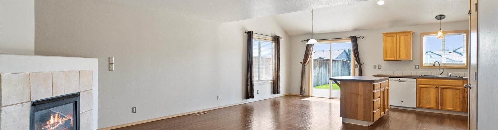 Taft, Pasco, Washington 99301, 5 Bedrooms Bedrooms, ,3 BathroomsBathrooms,For Sale,Taft,285588