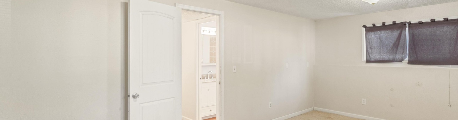 Fruitland St., Kennewick, Washington 99337, 4 Bedrooms Bedrooms, ,2 BathroomsBathrooms,For Sale,Fruitland St.,285585