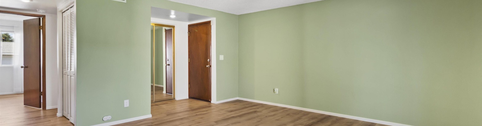 Quincy St Unit J, Kennewick, Washington 99336, 2 Bedrooms Bedrooms, ,1 BathroomBathrooms,Condos/townhomes,For Sale,Quincy St Unit J,285586
