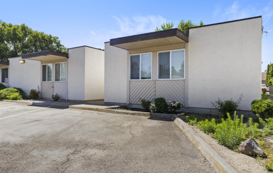 Condos/townhomes For Sale