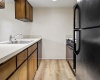 Quincy St Unit J, Kennewick, Washington 99336, 2 Bedrooms Bedrooms, ,1 BathroomBathrooms,Condos/townhomes,For Sale,Quincy St Unit J,285586