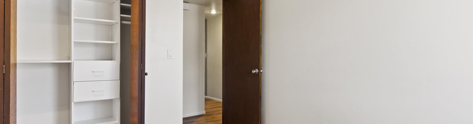 Quincy St Unit J, Kennewick, Washington 99336, 2 Bedrooms Bedrooms, ,1 BathroomBathrooms,Condos/townhomes,For Sale,Quincy St Unit J,285586