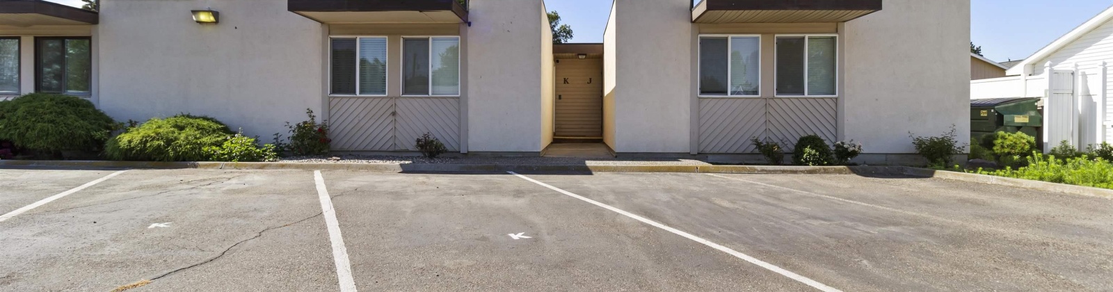 Quincy St Unit J, Kennewick, Washington 99336, 2 Bedrooms Bedrooms, ,1 BathroomBathrooms,Condos/townhomes,For Sale,Quincy St Unit J,285586