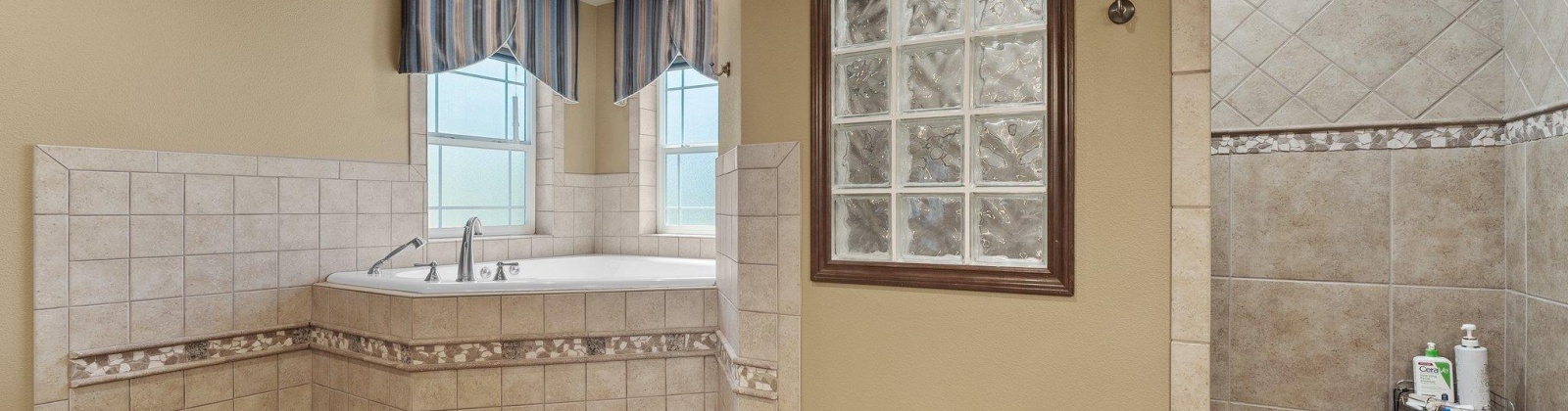 Sandy Ridge Rd, Pasco, Washington 99301, 5 Bedrooms Bedrooms, ,4 BathroomsBathrooms,For Sale,Sandy Ridge Rd,283599