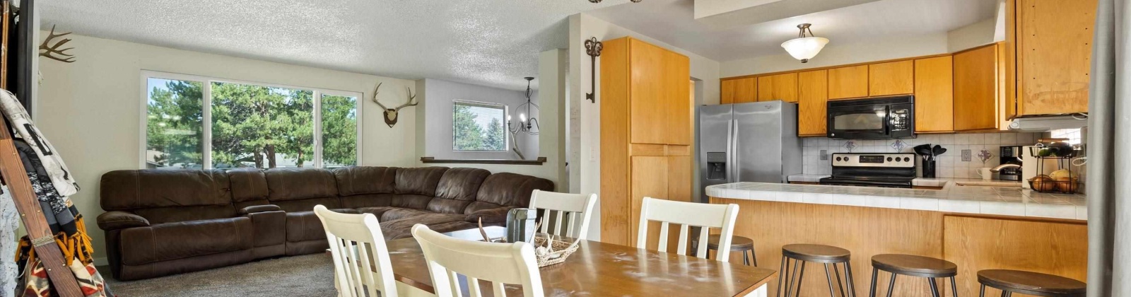 Idaho. PL, Kennewick, Washington 99336, 4 Bedrooms Bedrooms, ,3 BathroomsBathrooms,For Sale,Idaho. PL,285590