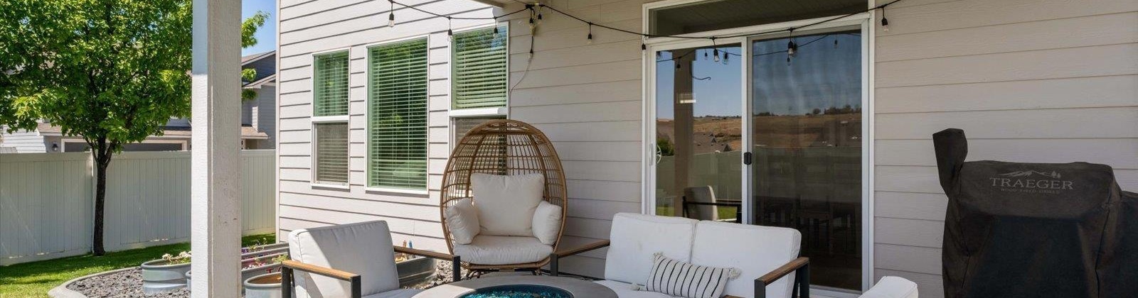 17th Place, Kennewick, Washington 99338, 4 Bedrooms Bedrooms, ,3 BathroomsBathrooms,For Sale,17th Place,285595