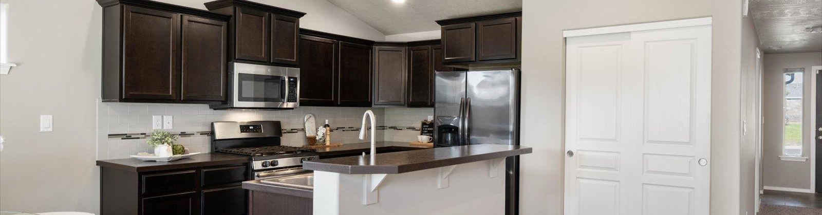 Nitinat Lane, Pasco, Washington 99301, 3 Bedrooms Bedrooms, ,2 BathroomsBathrooms,For Sale,Nitinat Lane,285594