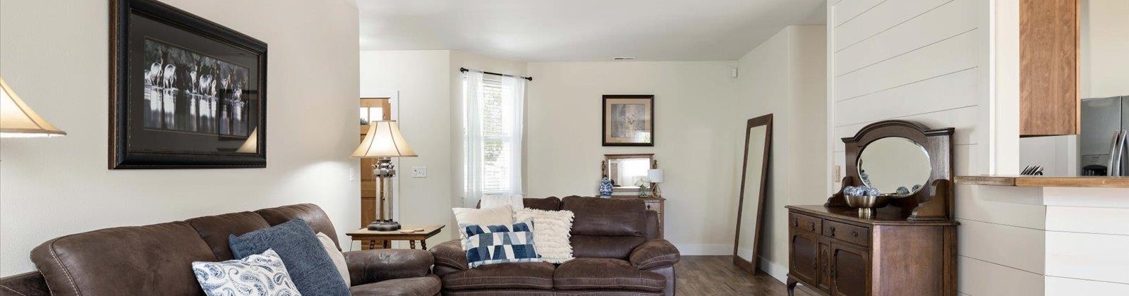 15th, Kennewick, Washington 99338, 3 Bedrooms Bedrooms, ,2 BathroomsBathrooms,For Sale,15th,285611