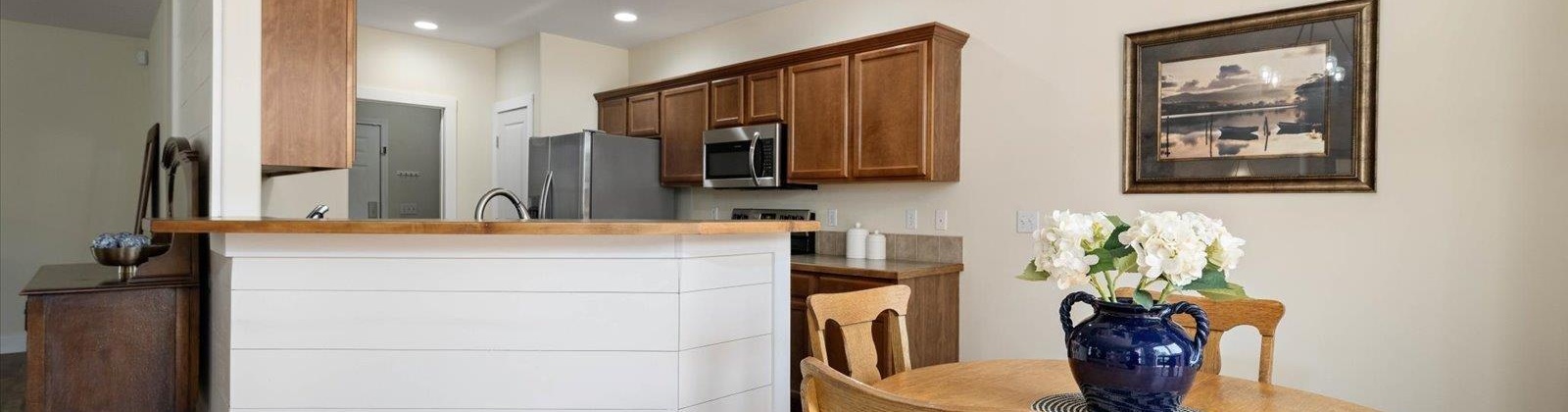 15th, Kennewick, Washington 99338, 3 Bedrooms Bedrooms, ,2 BathroomsBathrooms,For Sale,15th,285611