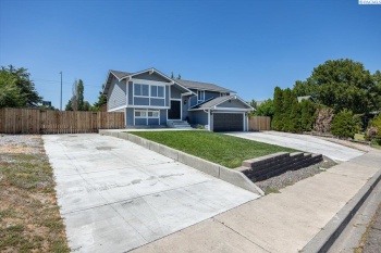 Olympia Pl, Kennewick, Washington 99337, 4 Bedrooms Bedrooms, ,2 BathroomsBathrooms,For Sale,Olympia Pl,285597